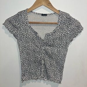 brandy melville - button up top
